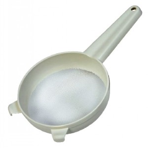 Peneira plástica  9cm pct c/12pçs alves